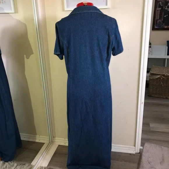 Lyndall denim dress sz 16-18 - Picture 2 of 3